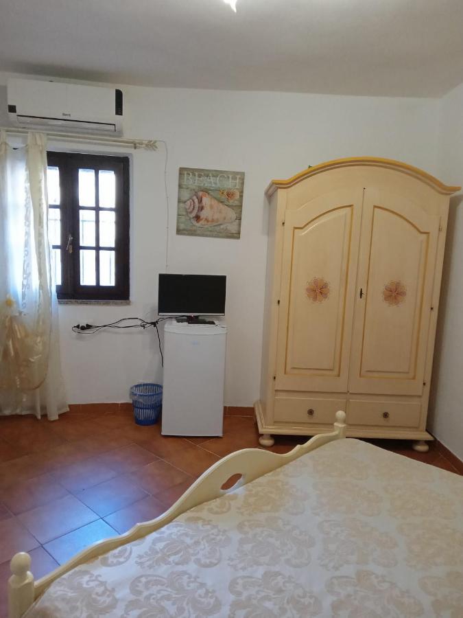 B&B Baia Turchese Porto Ottiolu Bagian luar foto