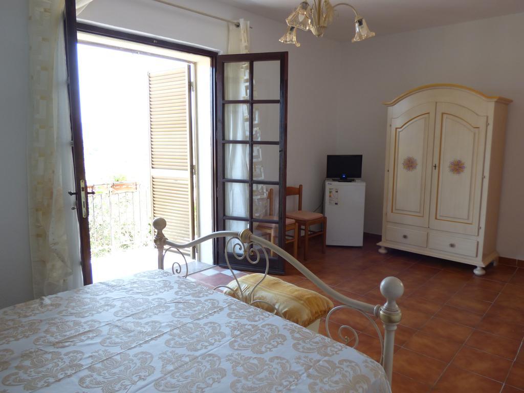 B&B Baia Turchese Porto Ottiolu Ruang foto