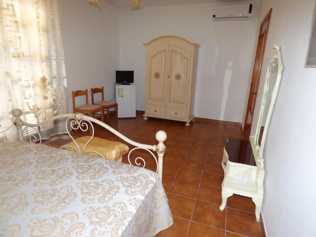B&B Baia Turchese Porto Ottiolu Ruang foto