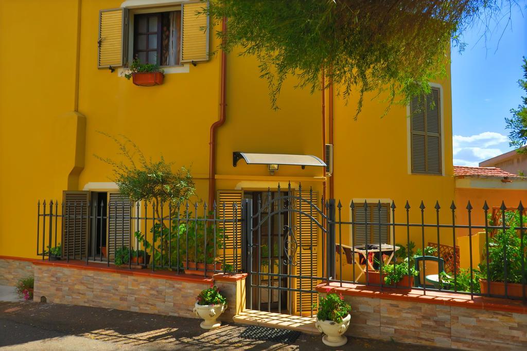 B&B Baia Turchese Porto Ottiolu Bagian luar foto
